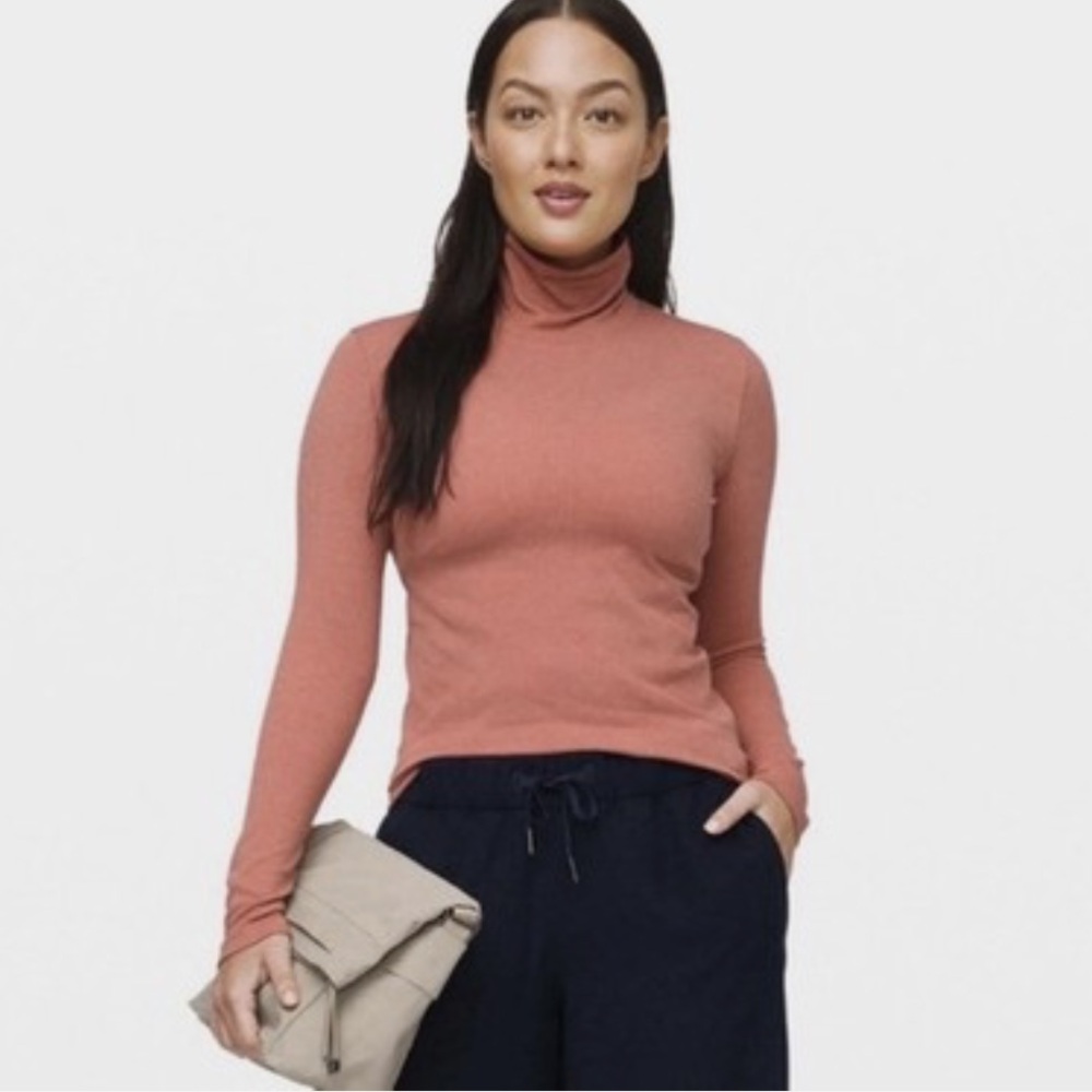 Lululemon Yin Vibes Long-sleeve  Turtleneck Size 8 Copper Clay